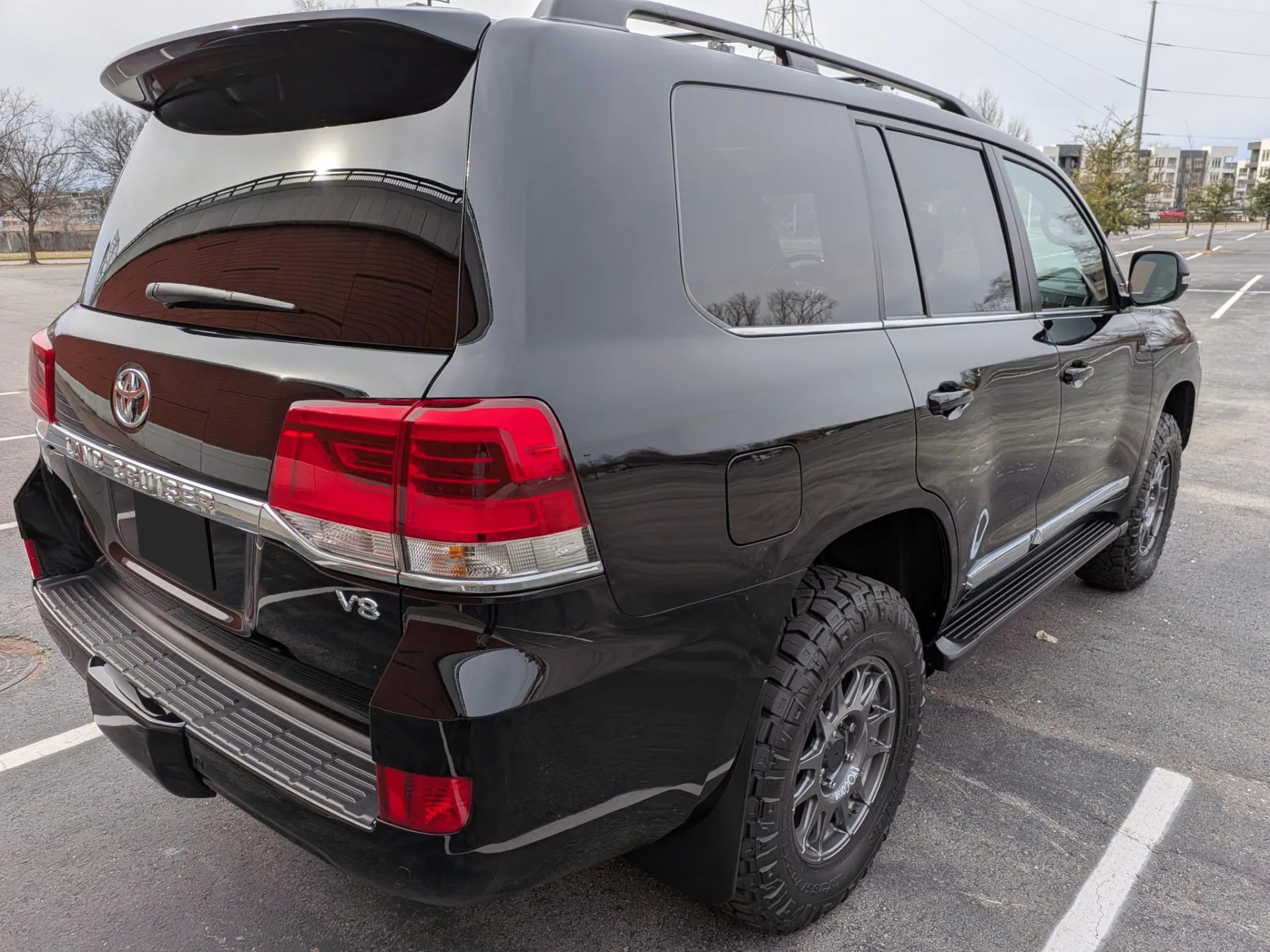 2021 Toyota Land Cruiser