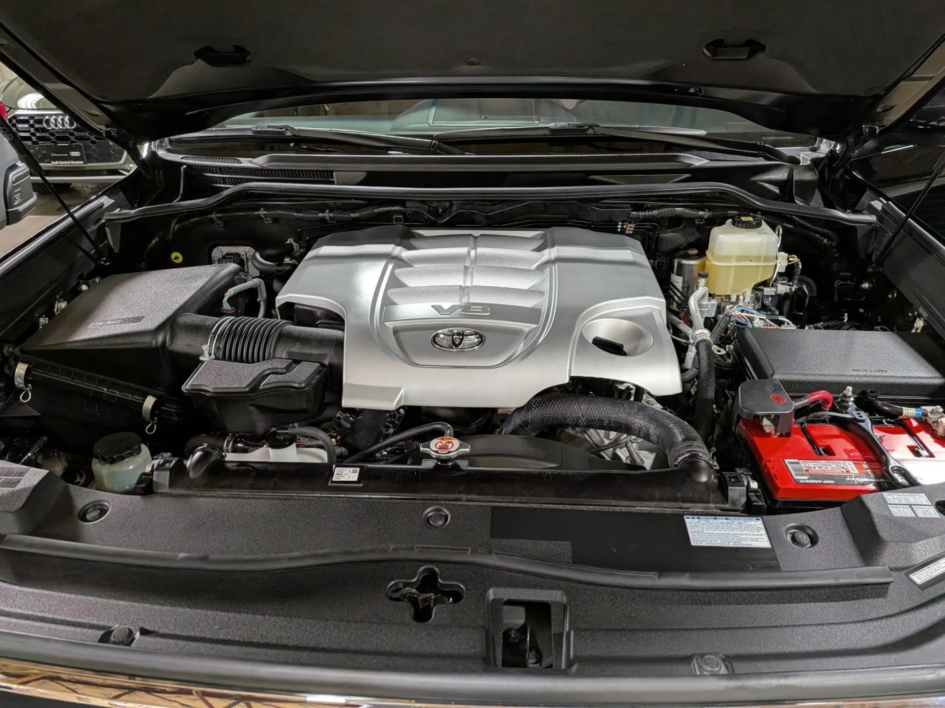 2021 Toyota Land Cruiser