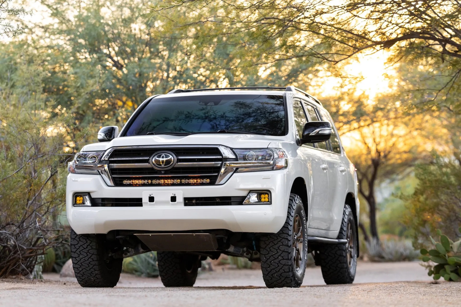 2021 Toyota Land Cruiser Heritage Edition