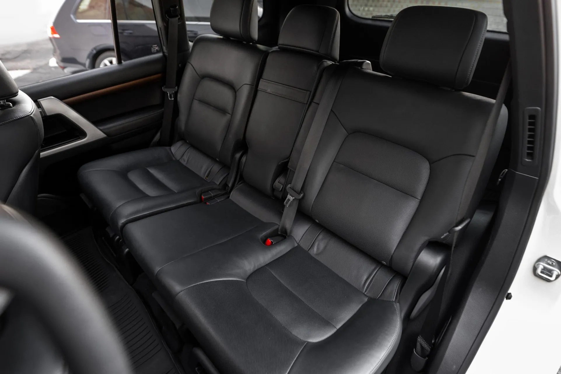 2021 Toyota Land Cruiser Heritage Edition