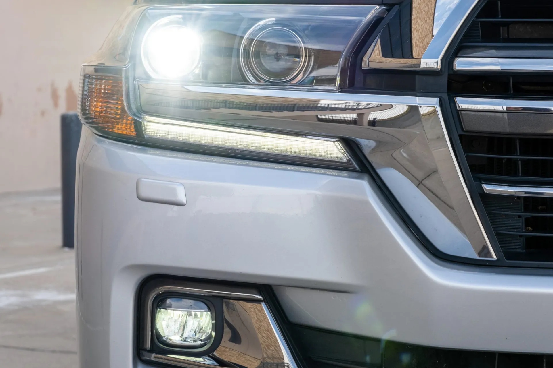 2021 Toyota Land Cruiser Heritage Edition