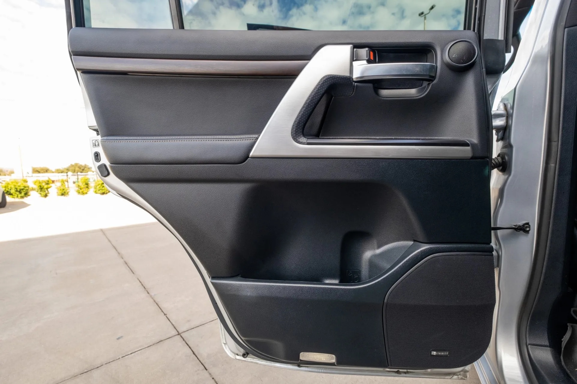 2021 Toyota Land Cruiser Heritage Edition