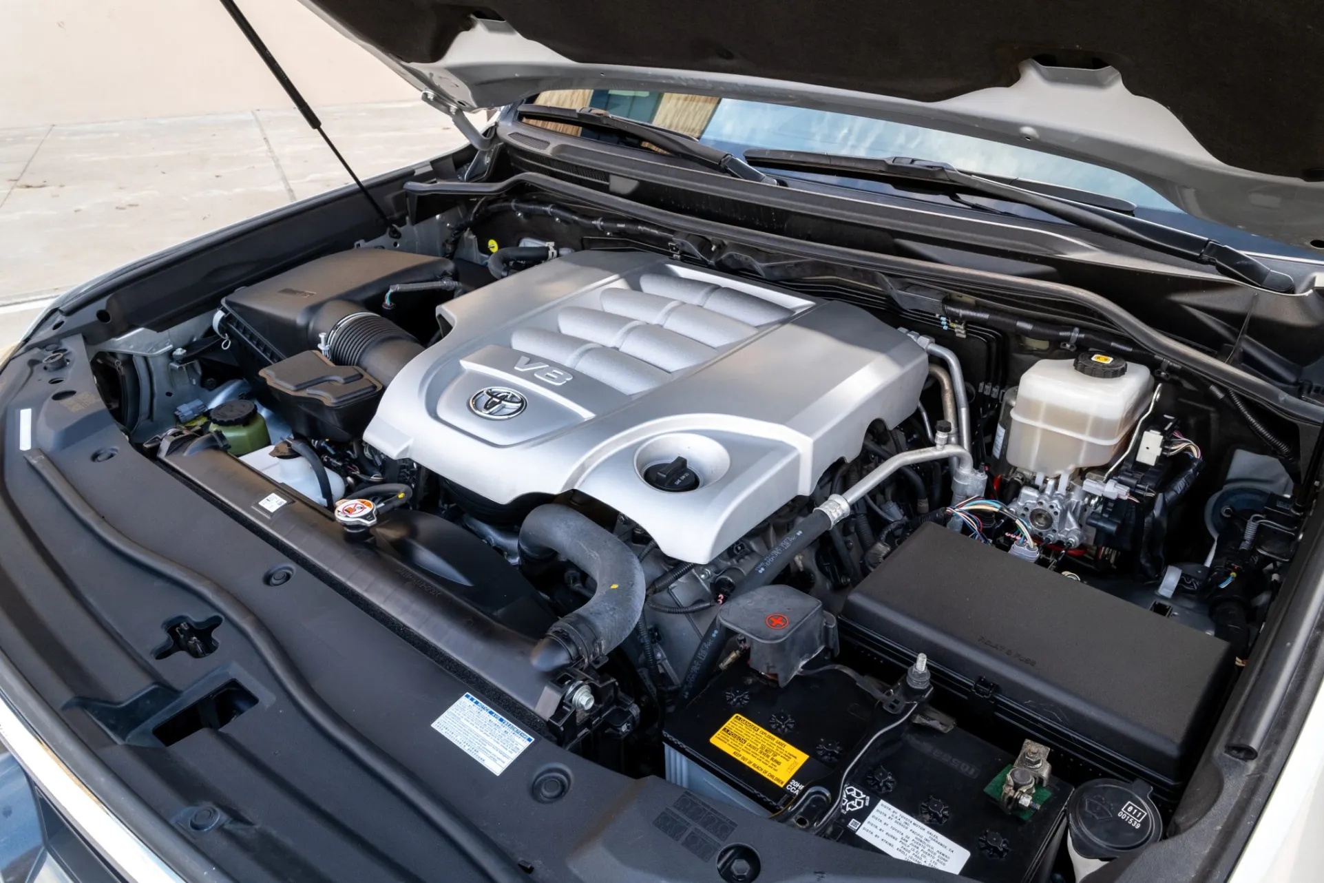 2021 Toyota Land Cruiser Heritage Edition