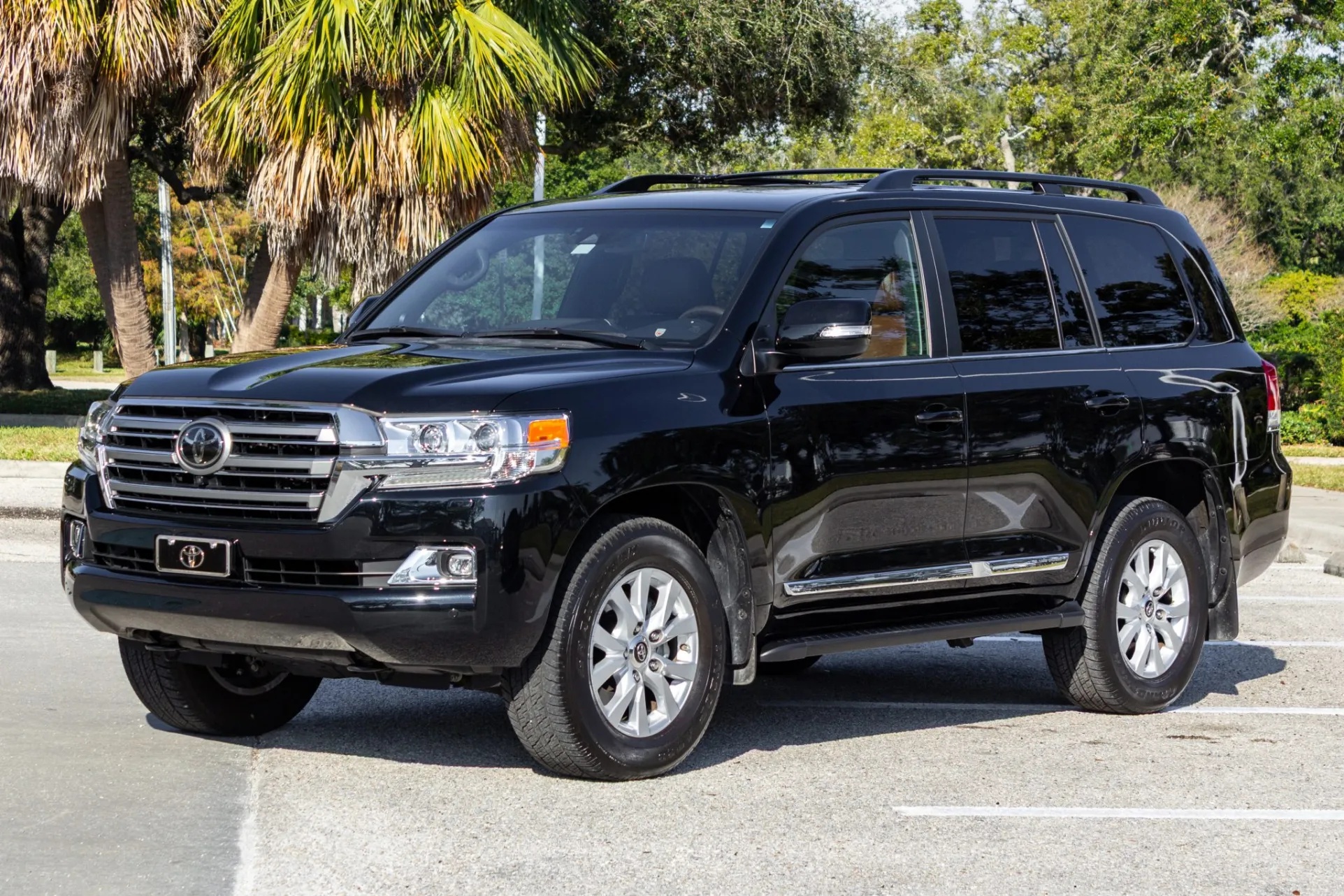 2021 Toyota Land Cruiser