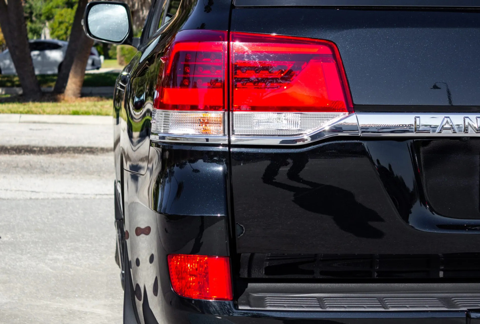 2021 Toyota Land Cruiser