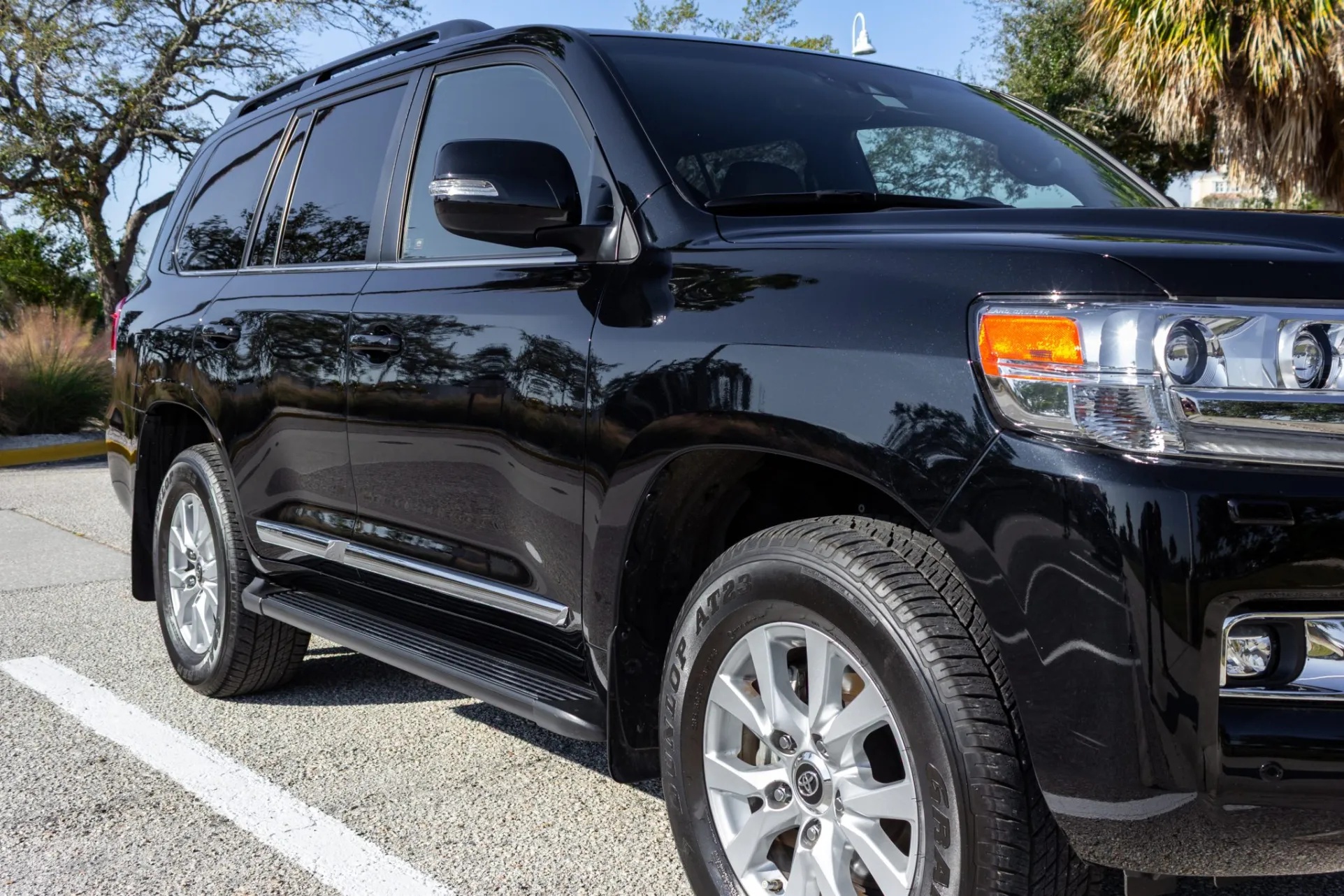 2021 Toyota Land Cruiser