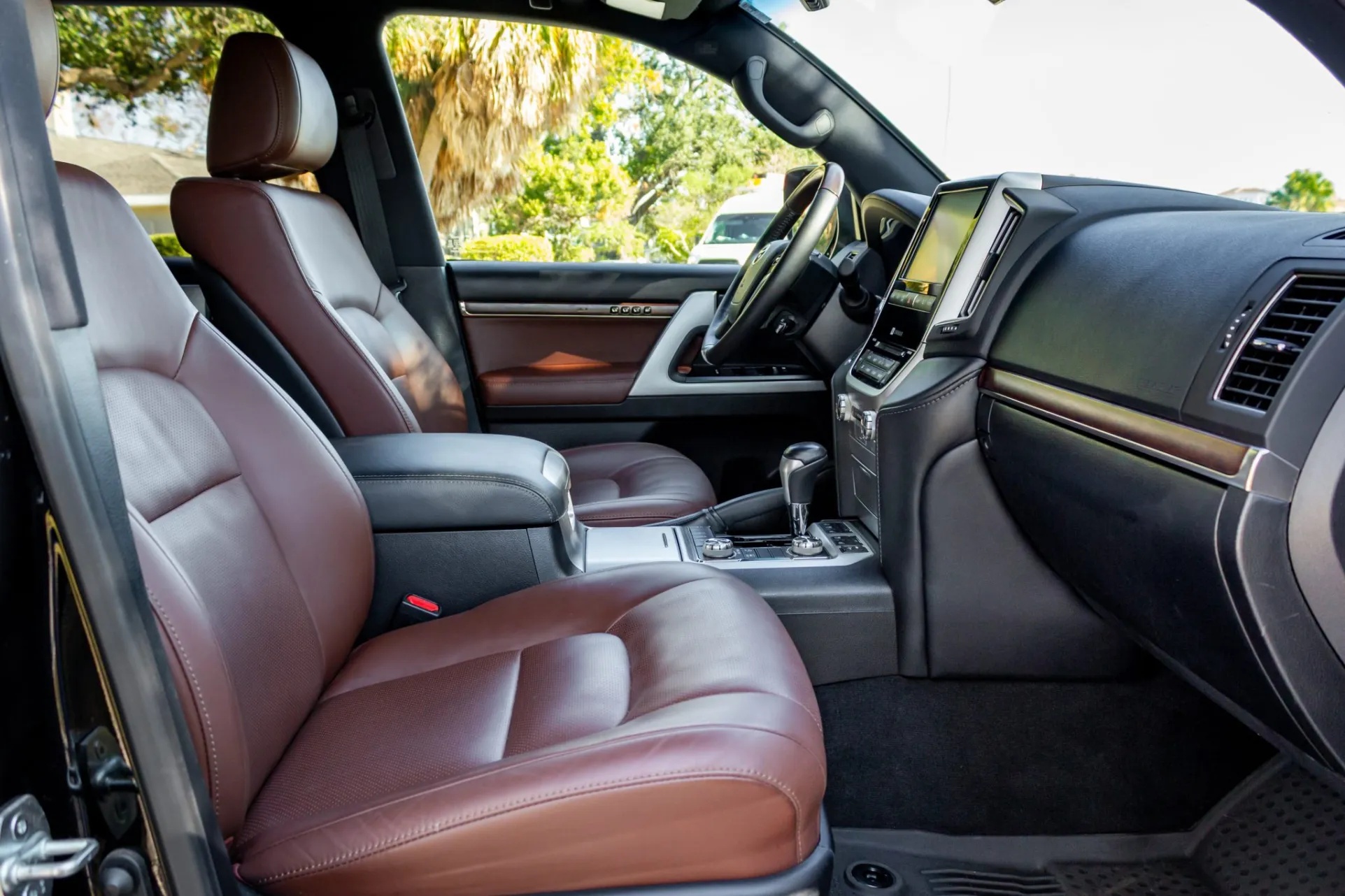 2021 Toyota Land Cruiser
