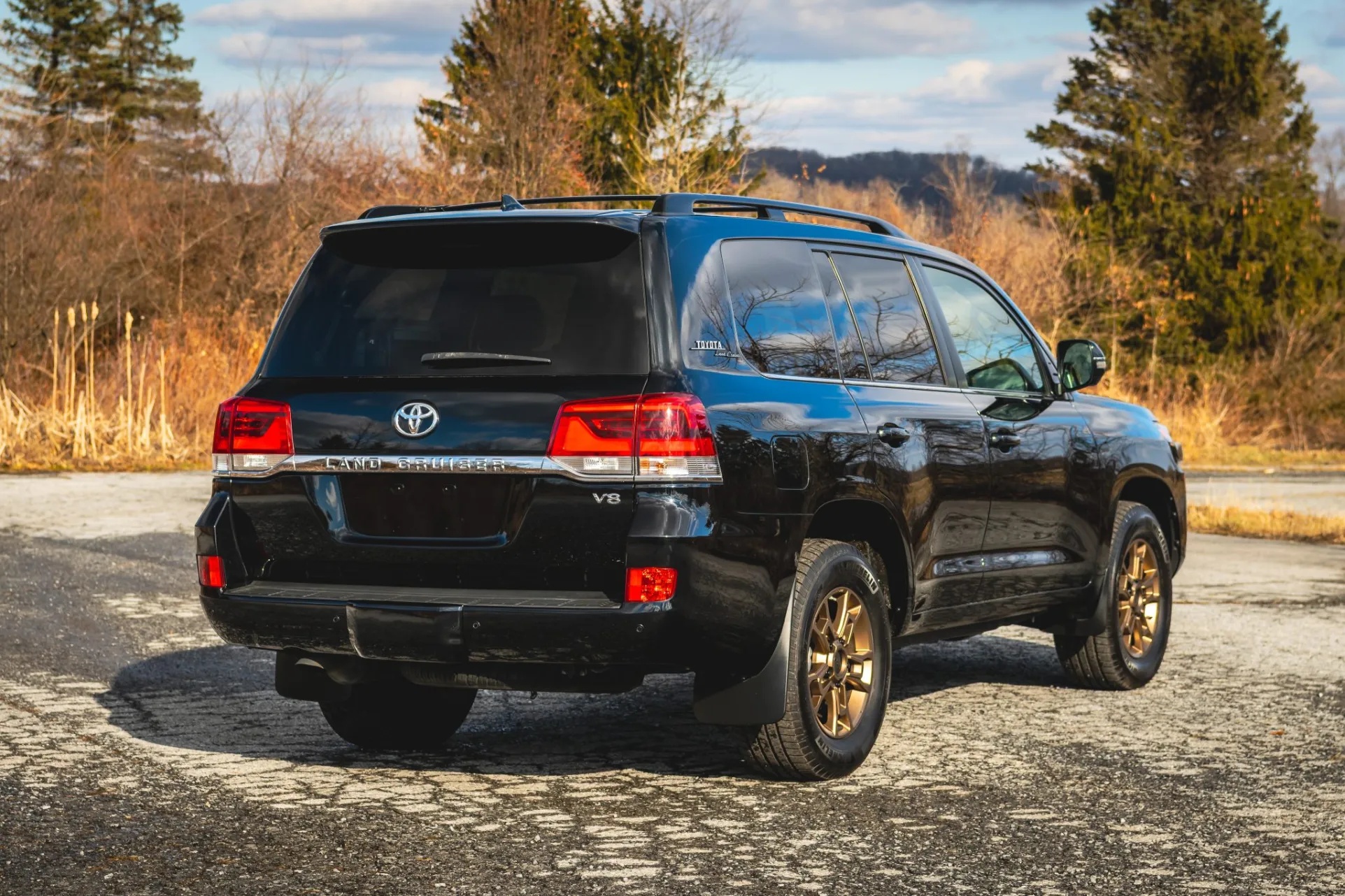 2021 Toyota Land Cruiser Heritage Edition