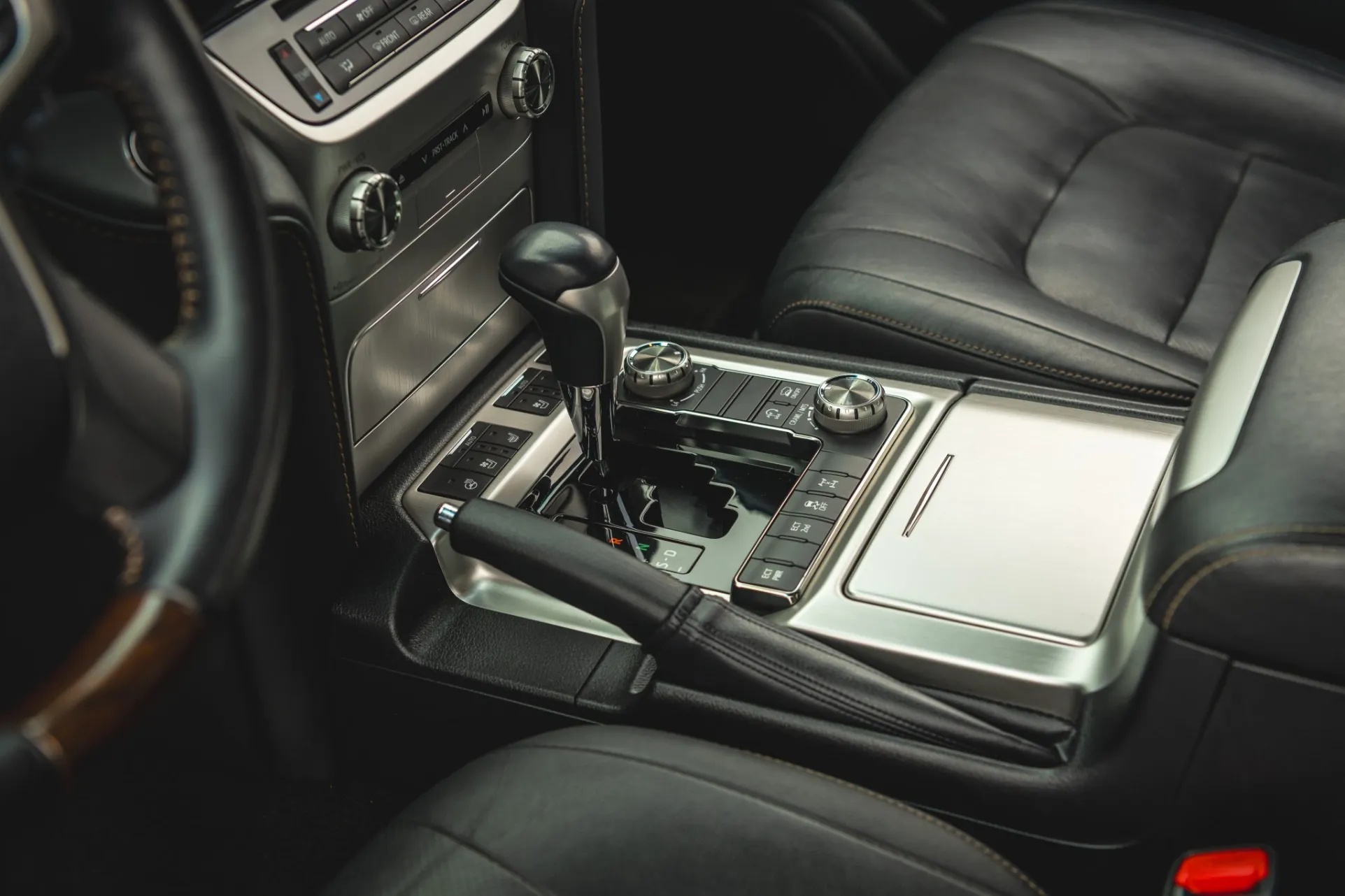 2021 Toyota Land Cruiser Heritage Edition