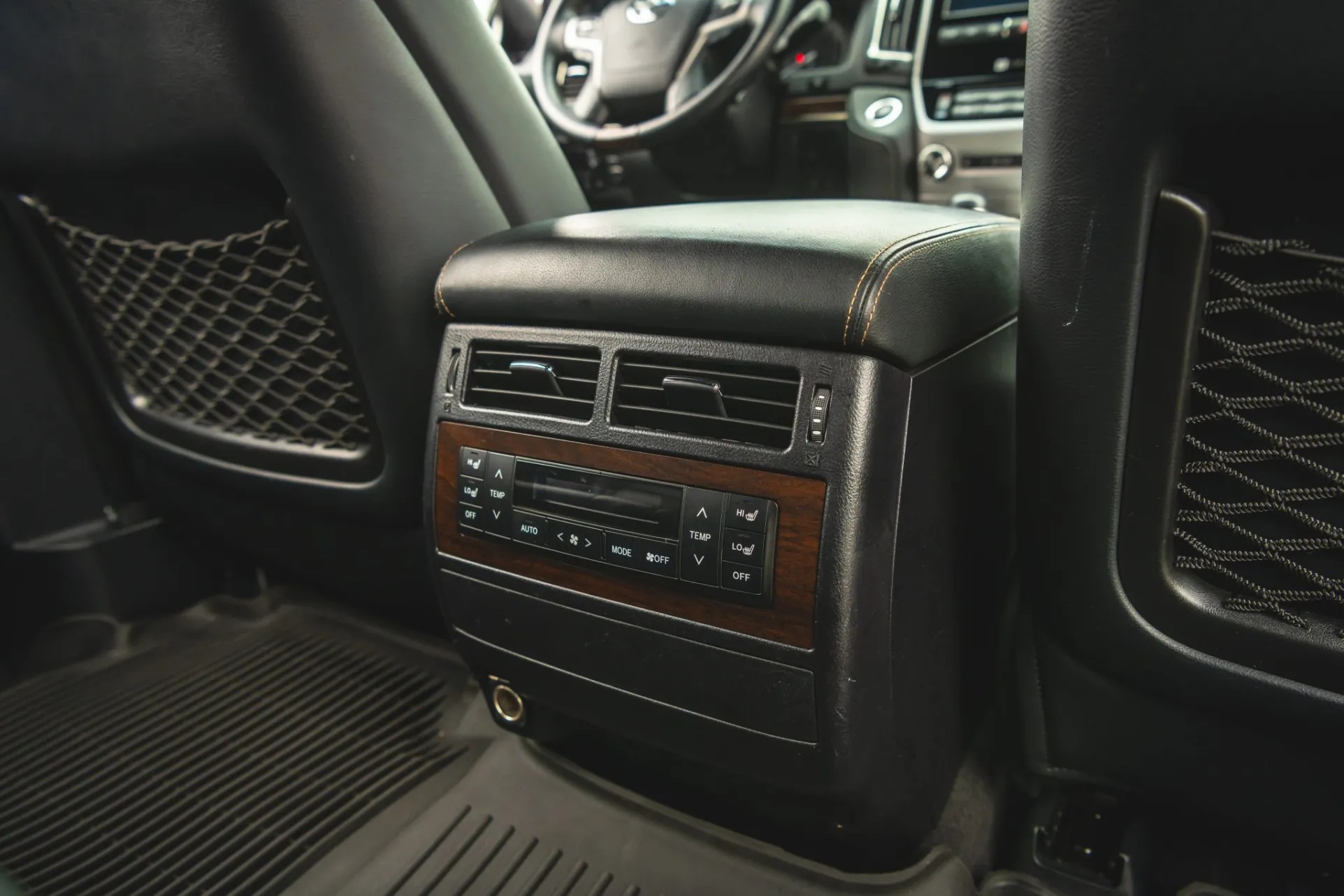 2021 Toyota Land Cruiser Heritage Edition