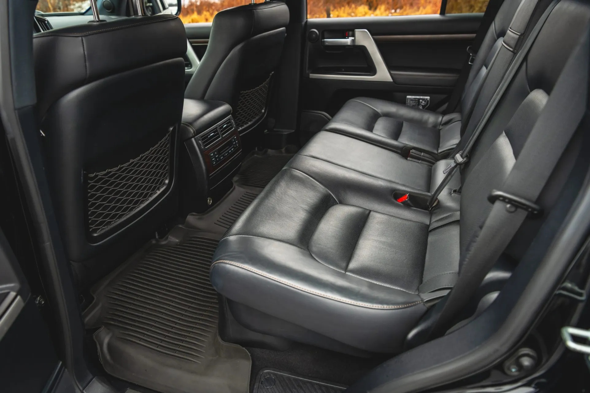 2021 Toyota Land Cruiser Heritage Edition