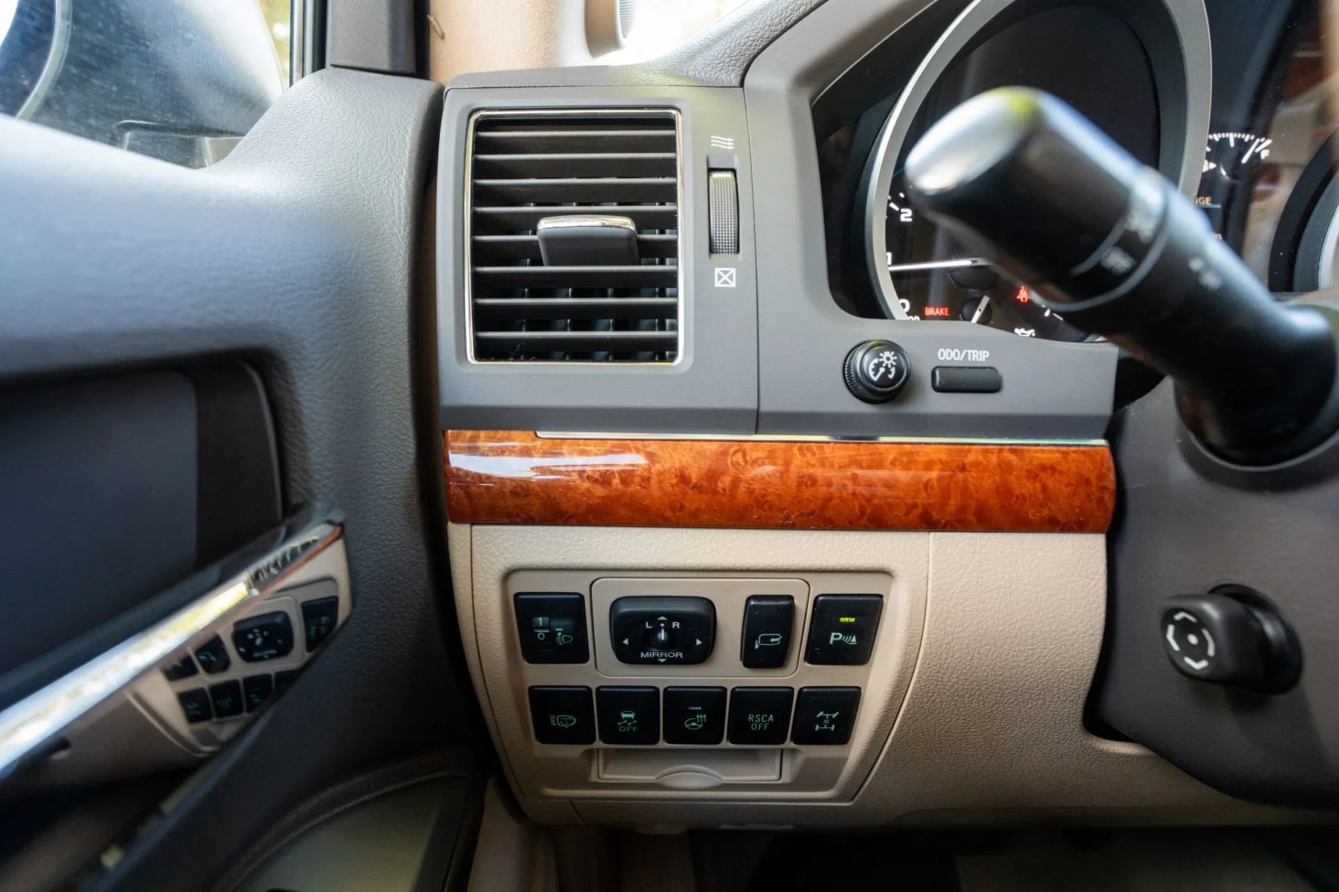 2014 Toyota Land Cruiser