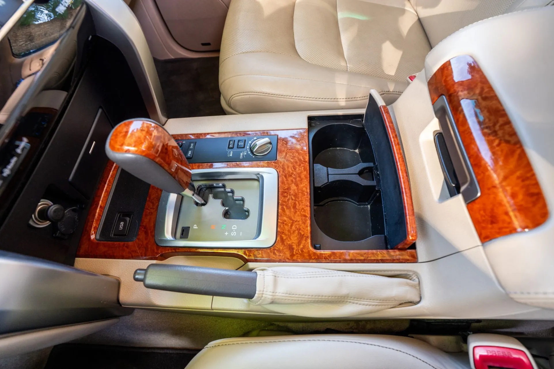2014 Toyota Land Cruiser