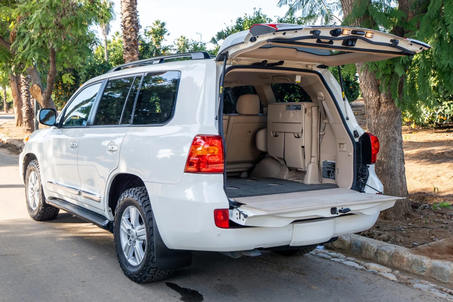 2014 Toyota Land Cruiser