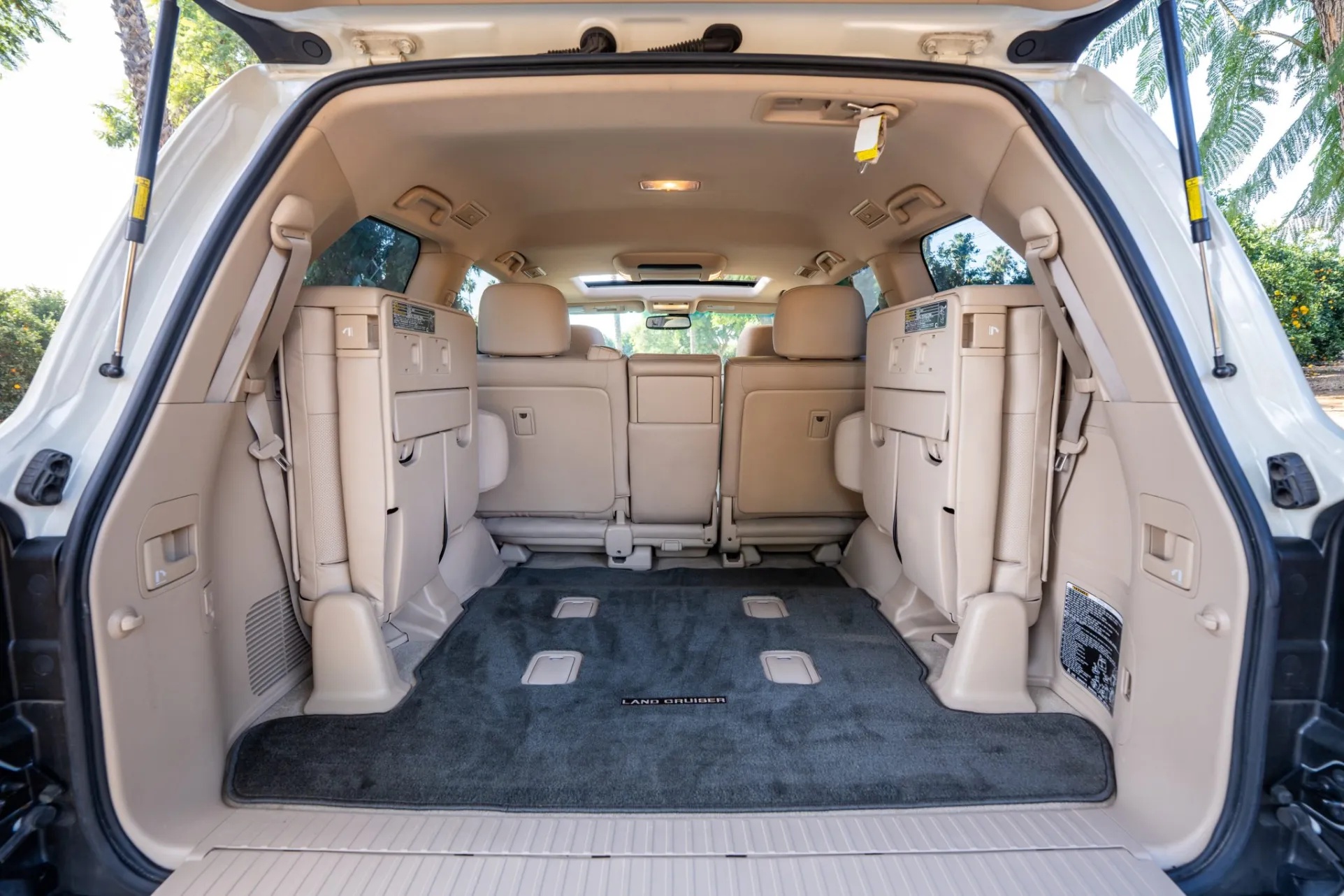2014 Toyota Land Cruiser
