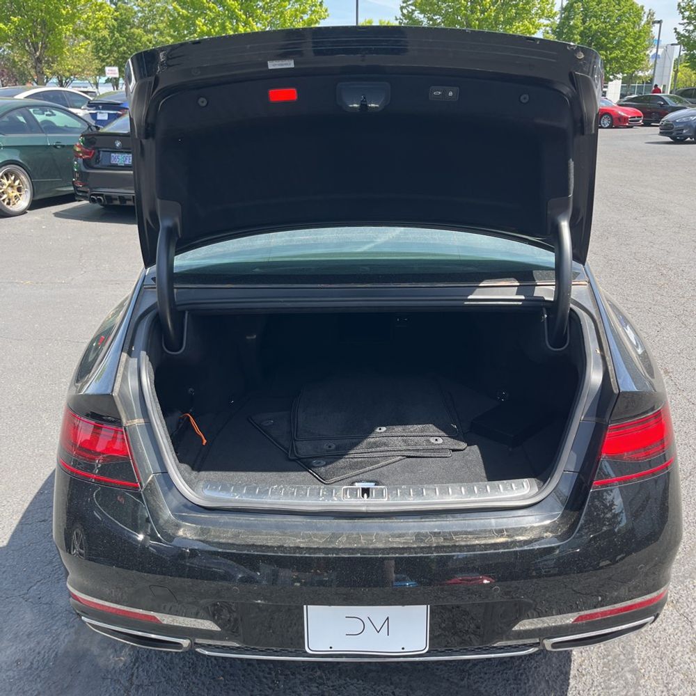 2025 Genesis G90 3.5T e-Supercharger