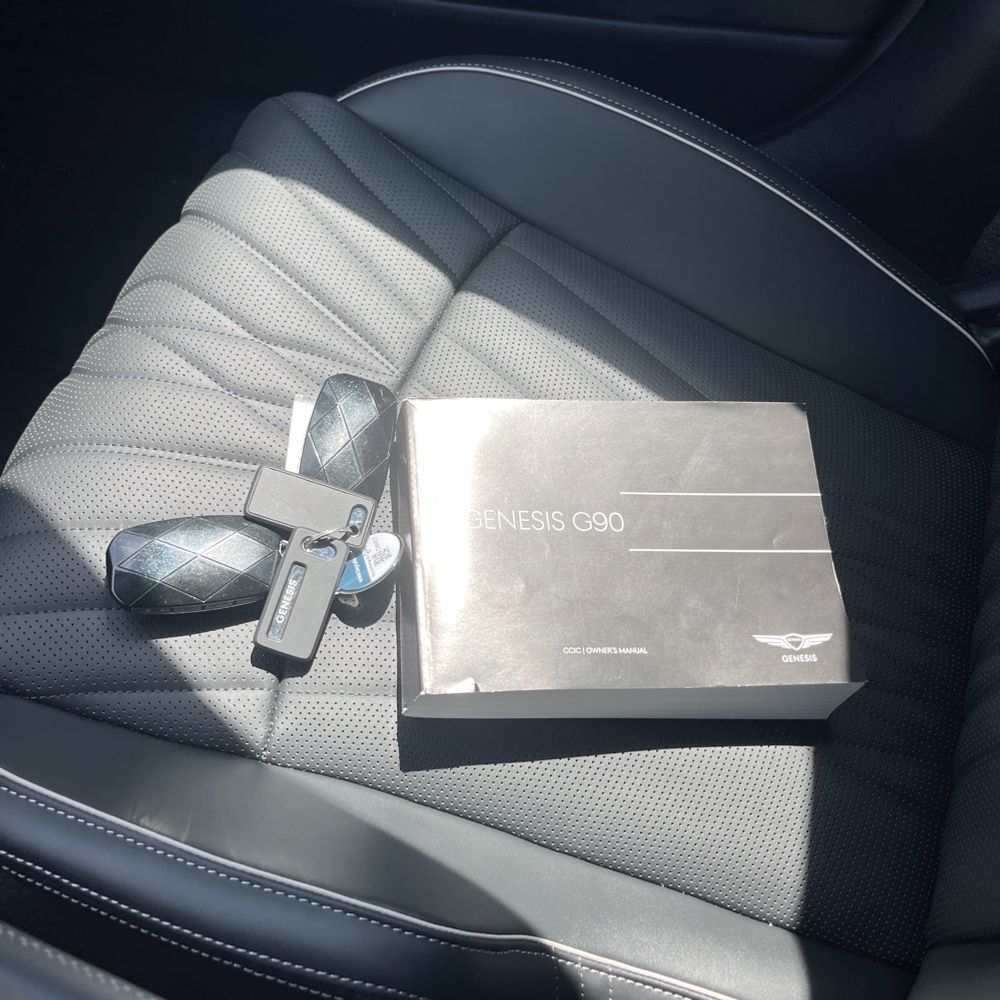 2025 Genesis G90 3.5T e-Supercharger