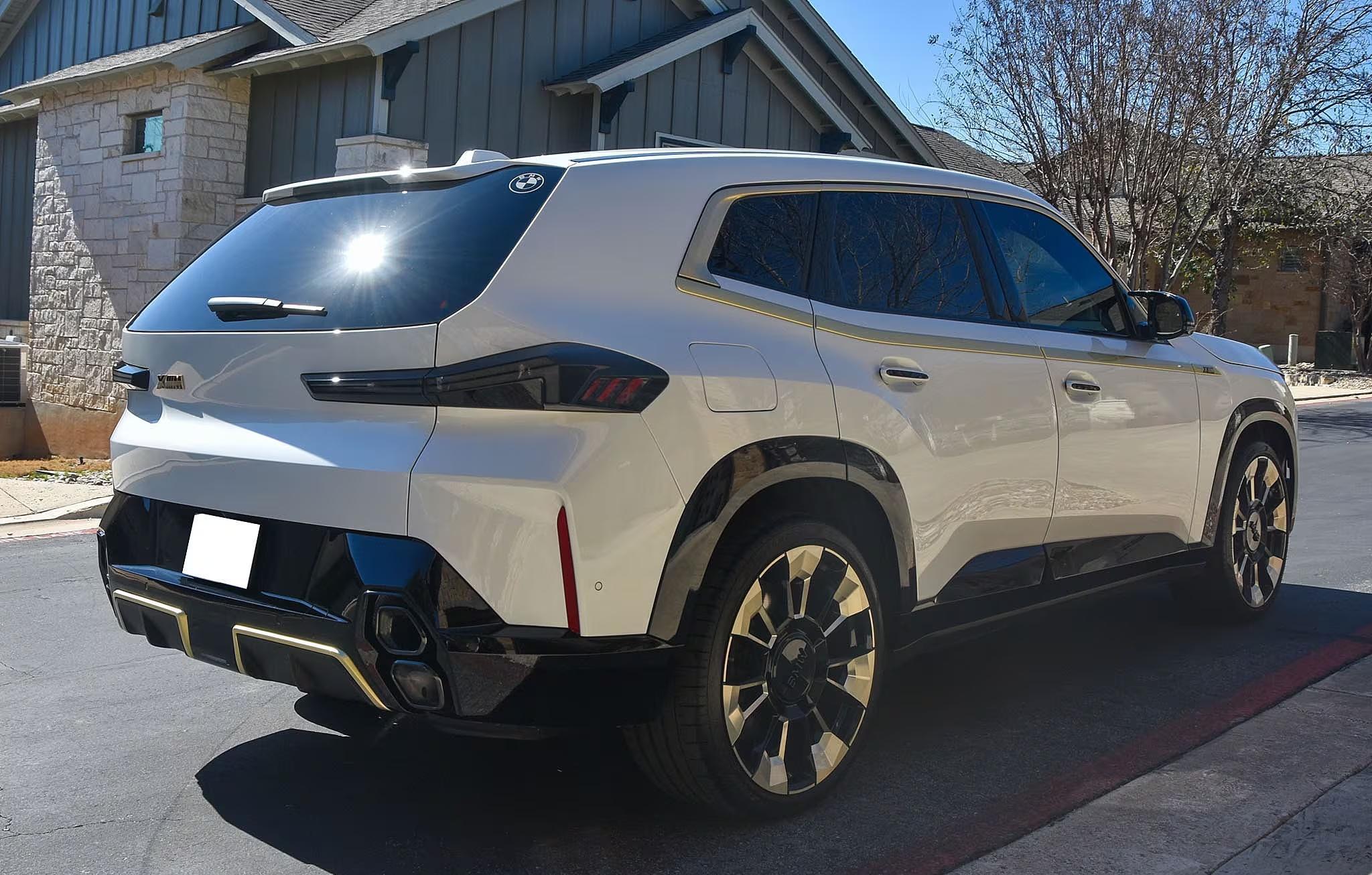 2024 BMW XM