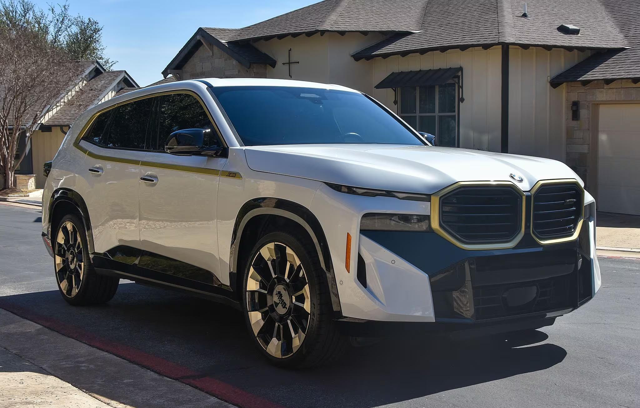 2024 BMW XM