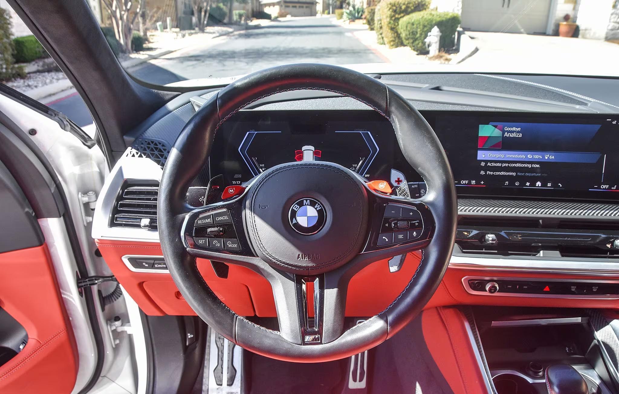2024 BMW XM