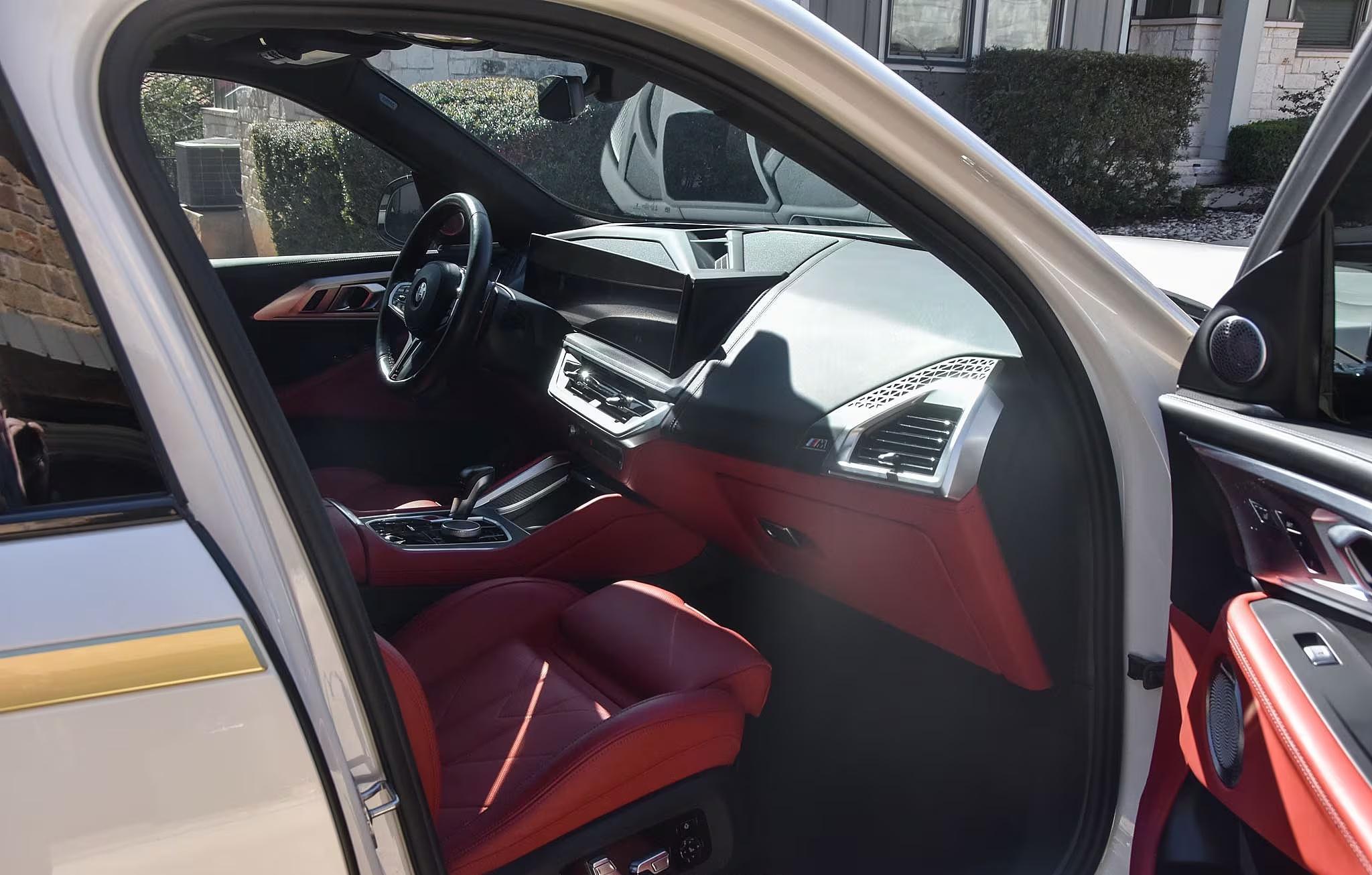 2024 BMW XM