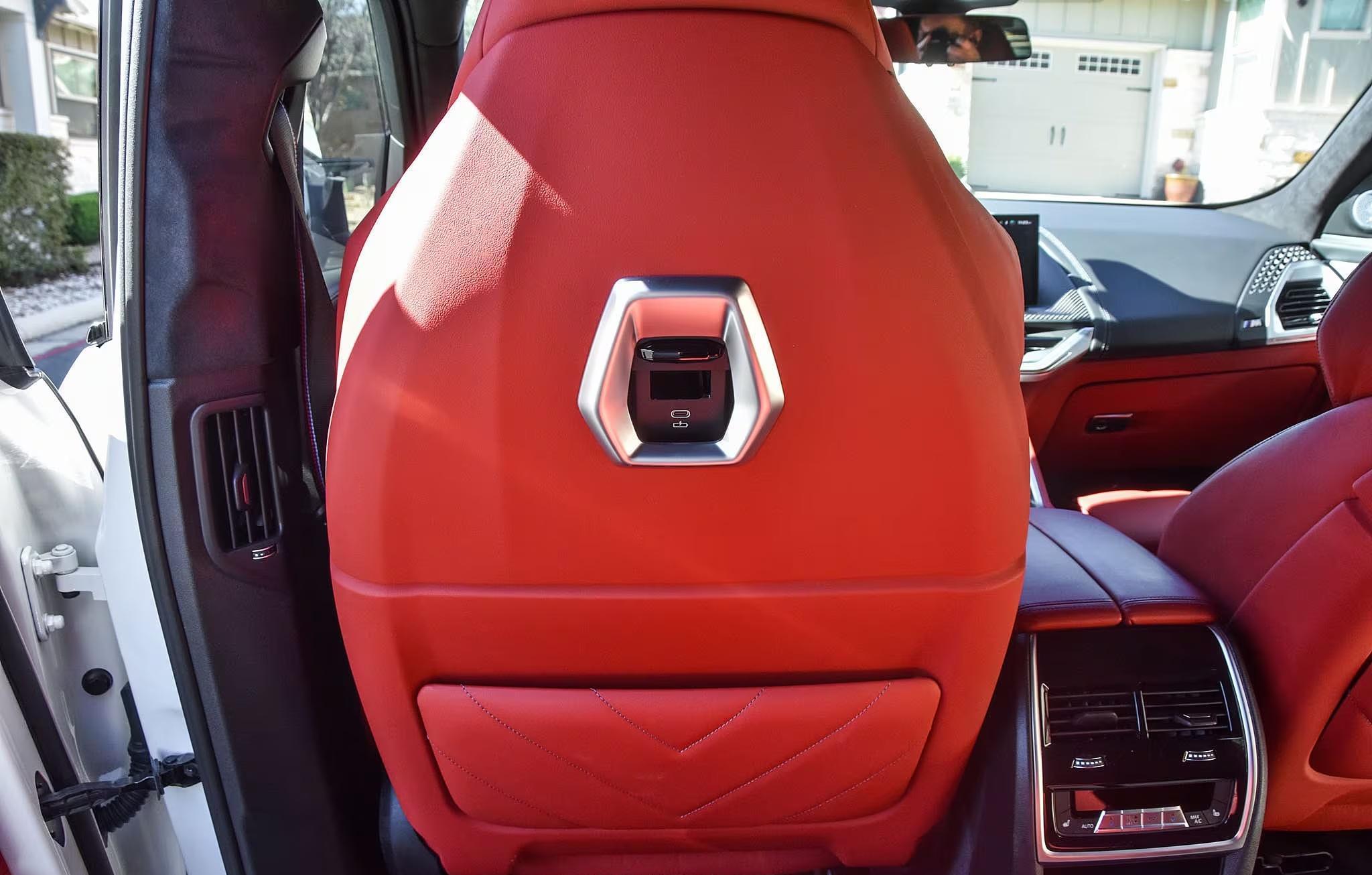 2024 BMW XM
