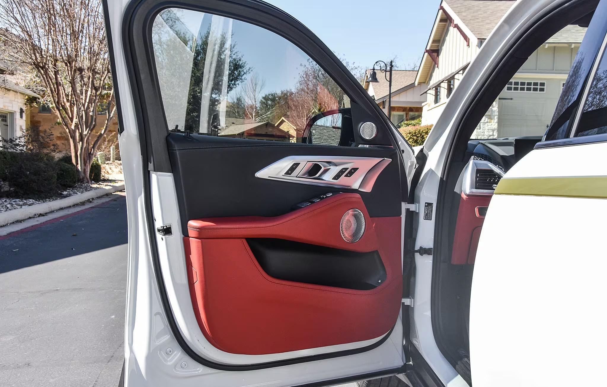 2024 BMW XM