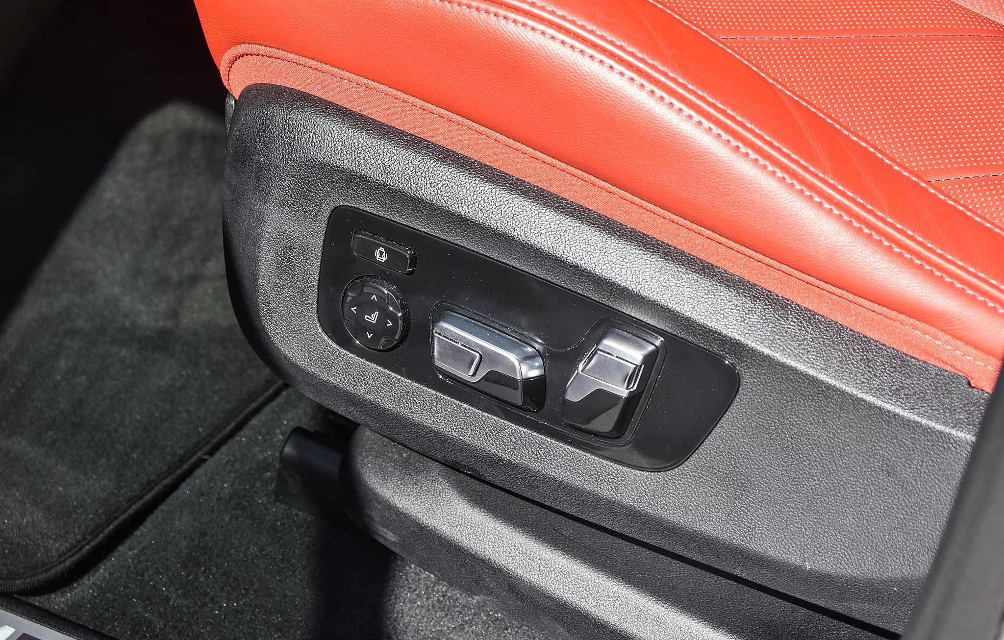 2024 BMW XM