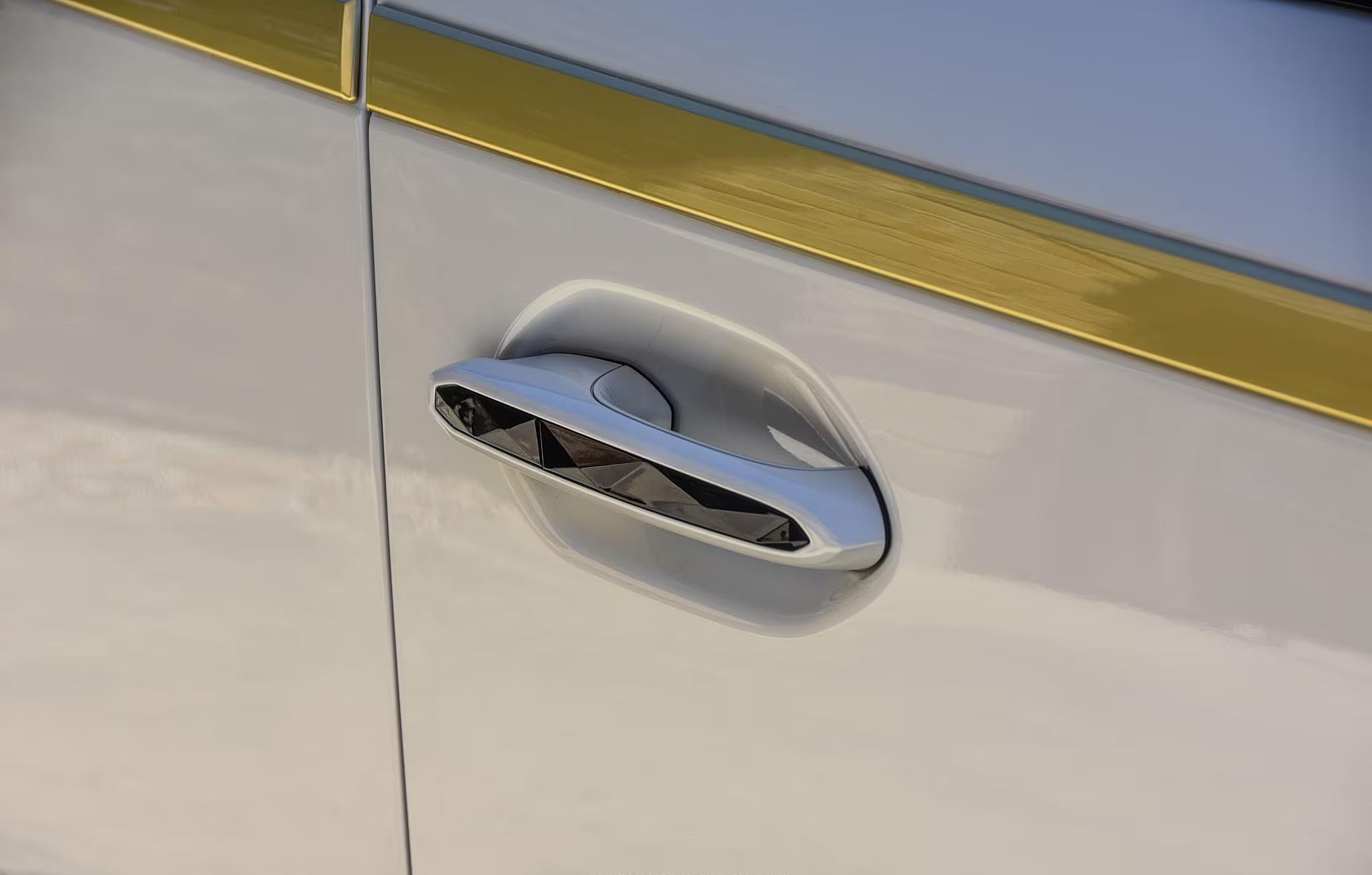 2024 BMW XM
