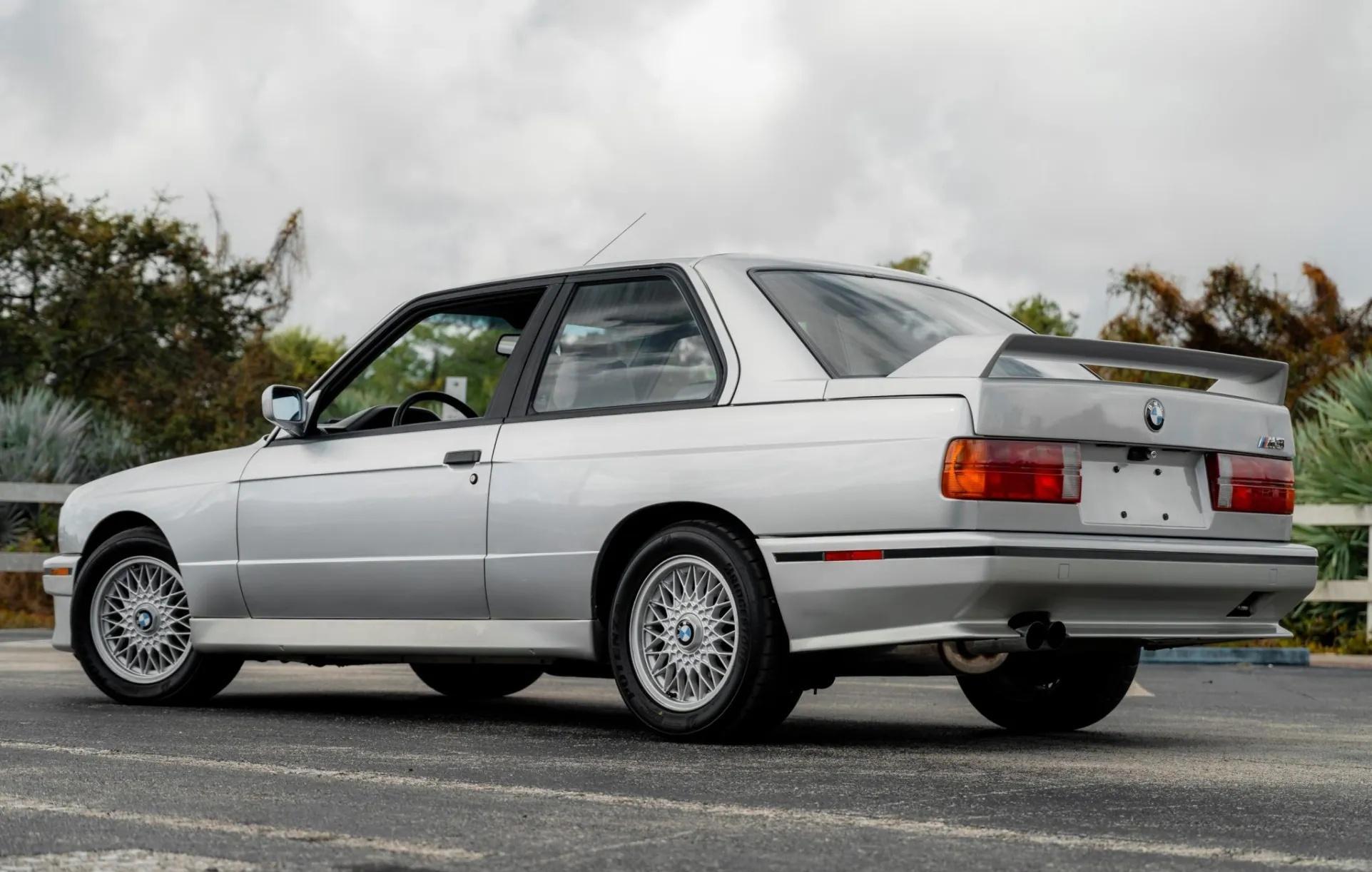 1990 BMW M3
