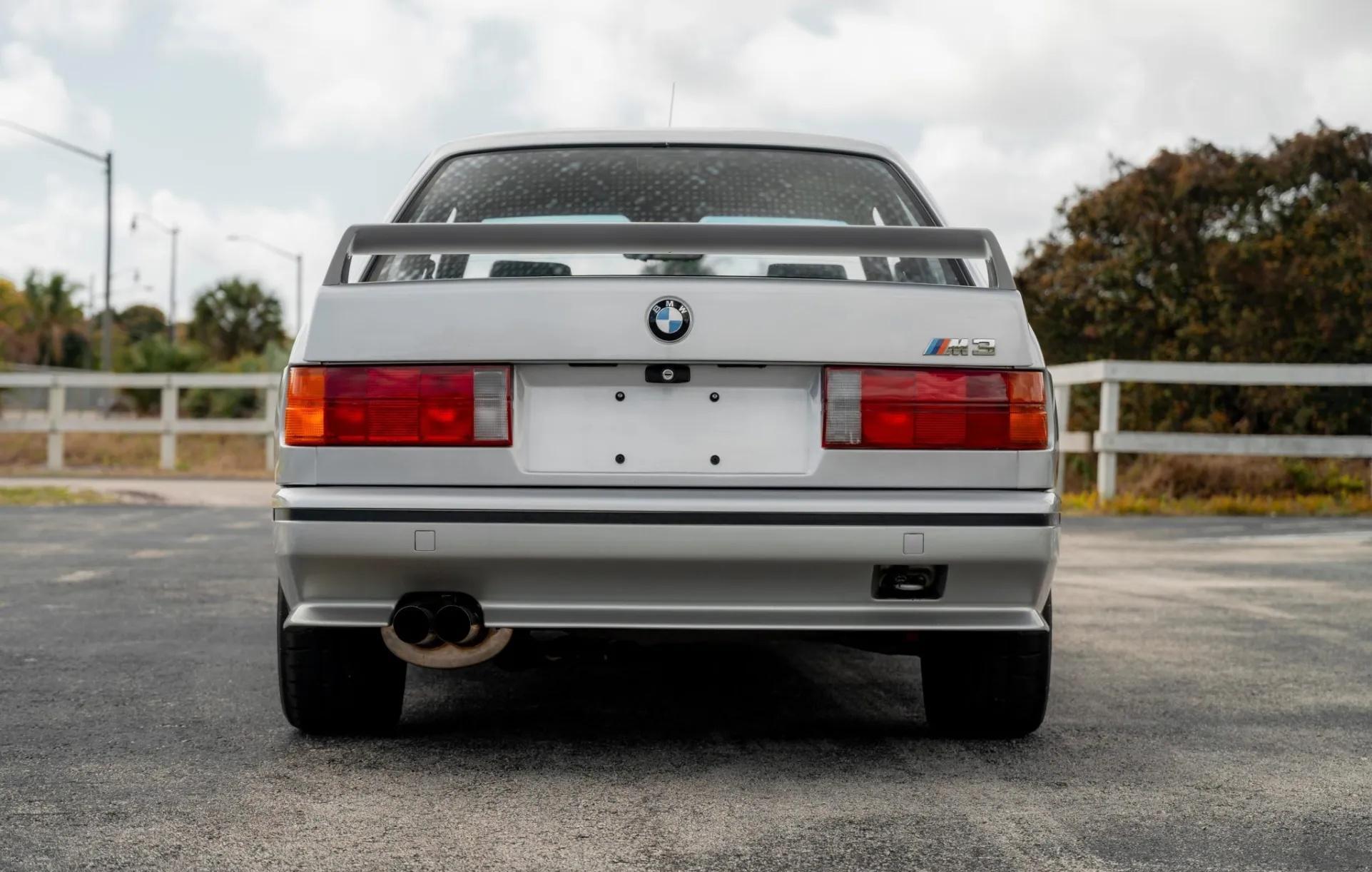 1990 BMW M3