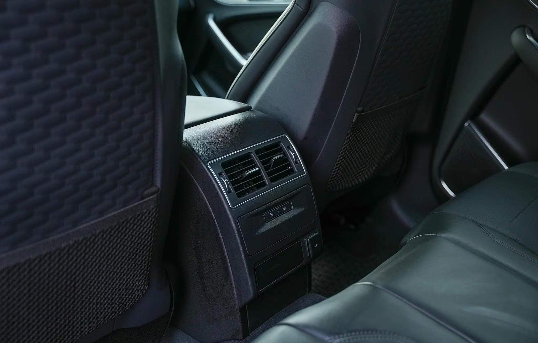 2023 Jaguar F-Pace SVR Edition 1988
