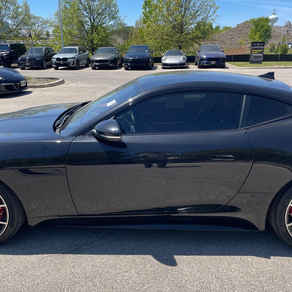 2023 Jaguar F-TYPE R