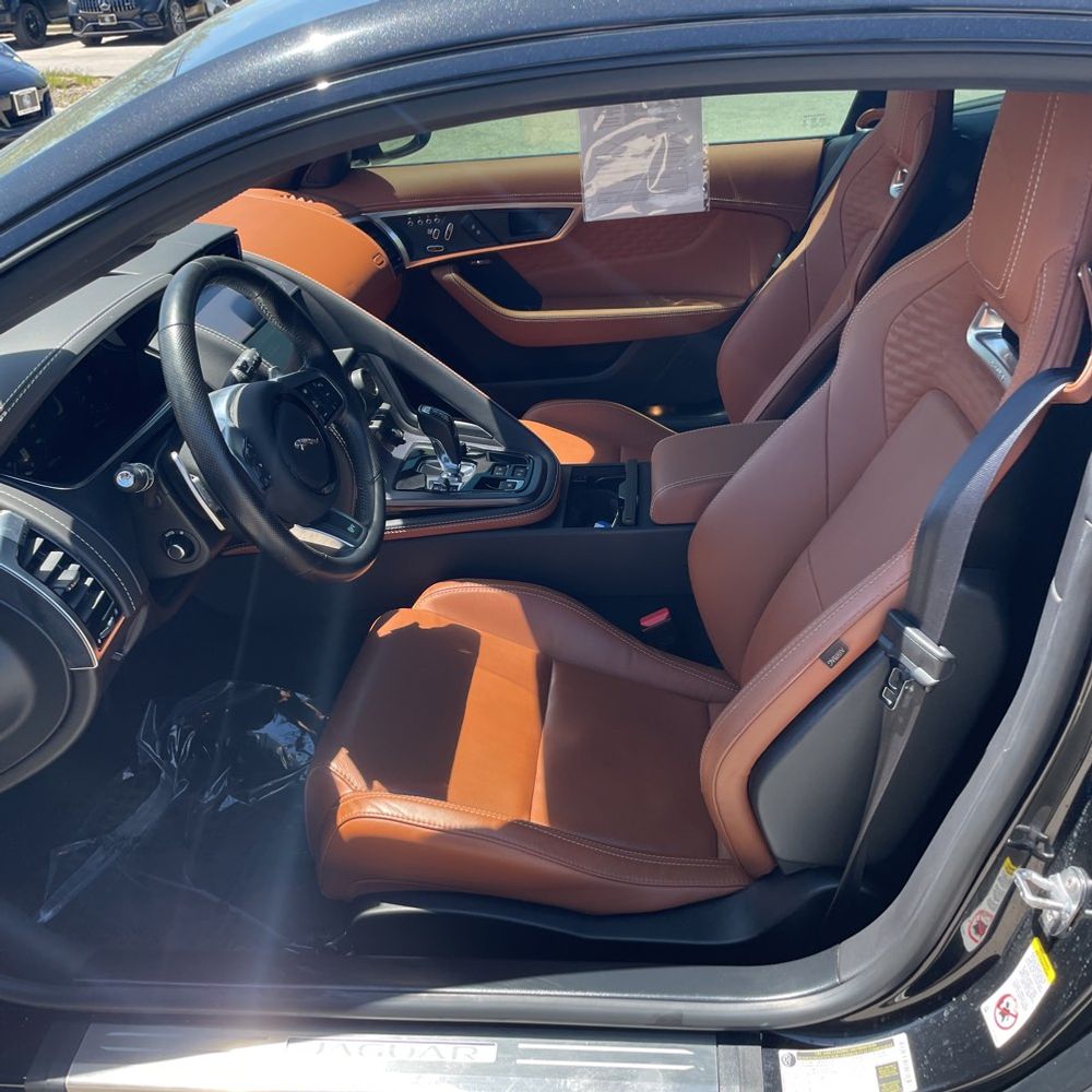 2023 Jaguar F-TYPE R