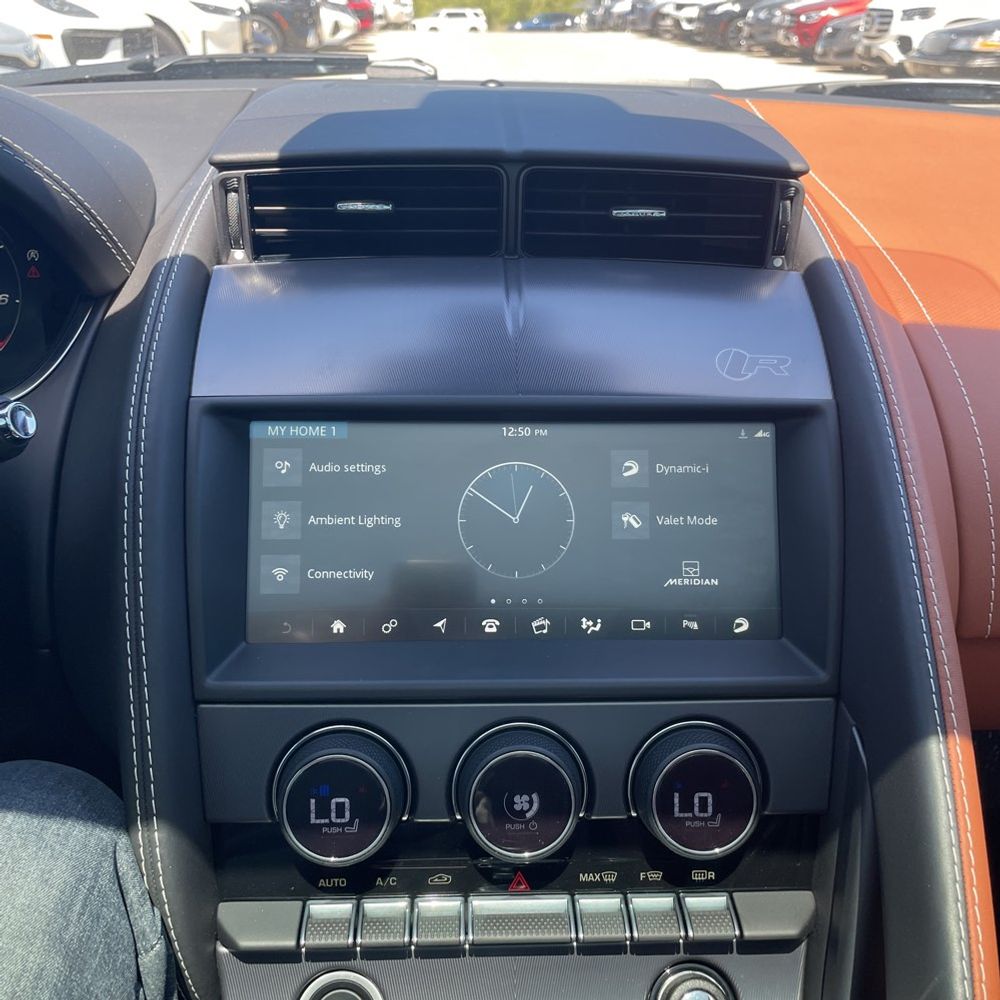 2023 Jaguar F-TYPE R