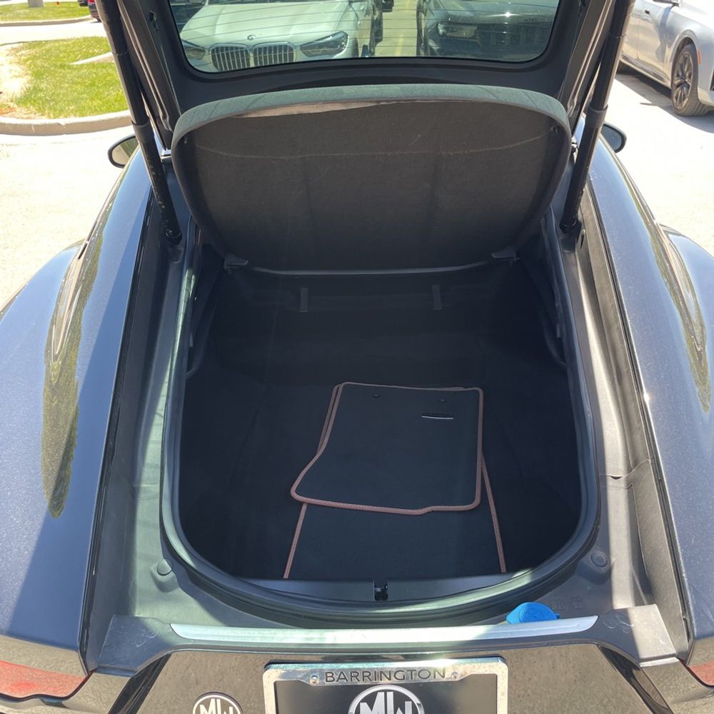 2023 Jaguar F-TYPE R