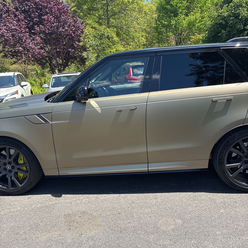 2024 Land Rover Range Rover Sport SV Edition One Carbon Bronze
