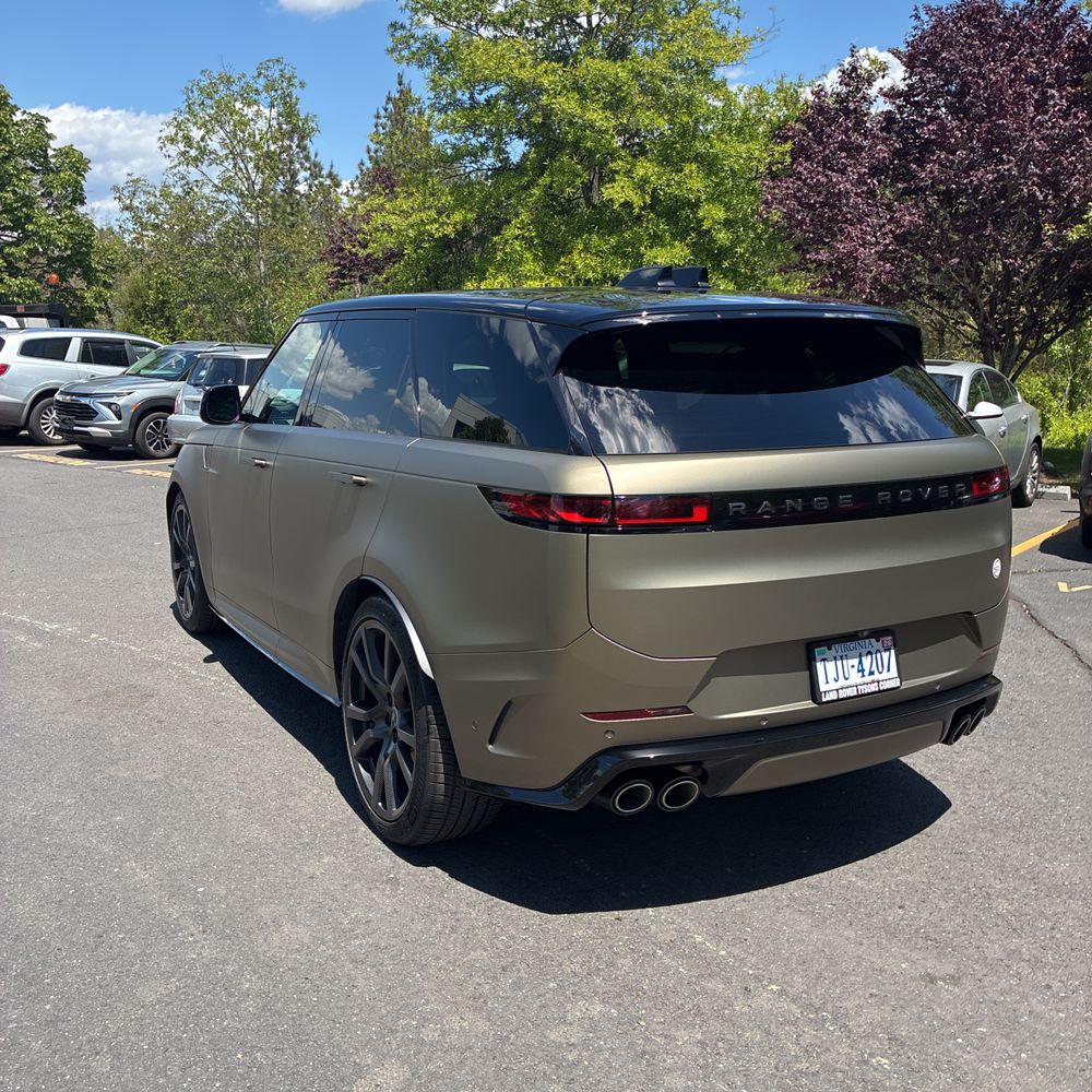 2024 Land Rover Range Rover Sport SV Edition One Carbon Bronze
