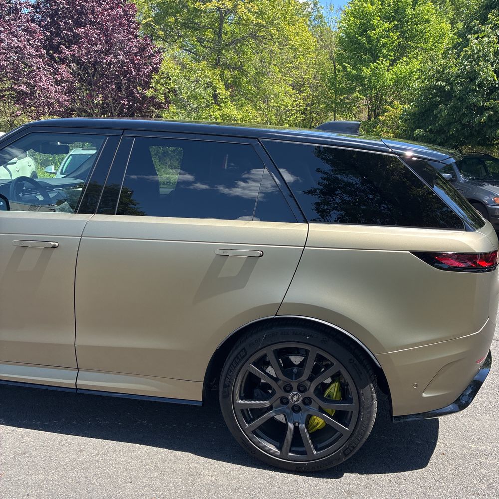 2024 Land Rover Range Rover Sport SV Edition One Carbon Bronze