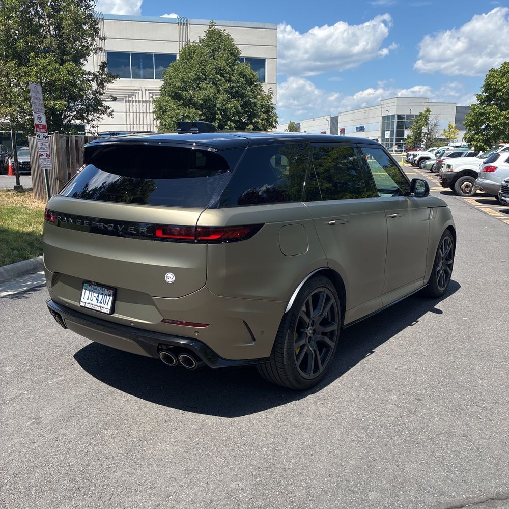 2024 Land Rover Range Rover Sport SV Edition One Carbon Bronze