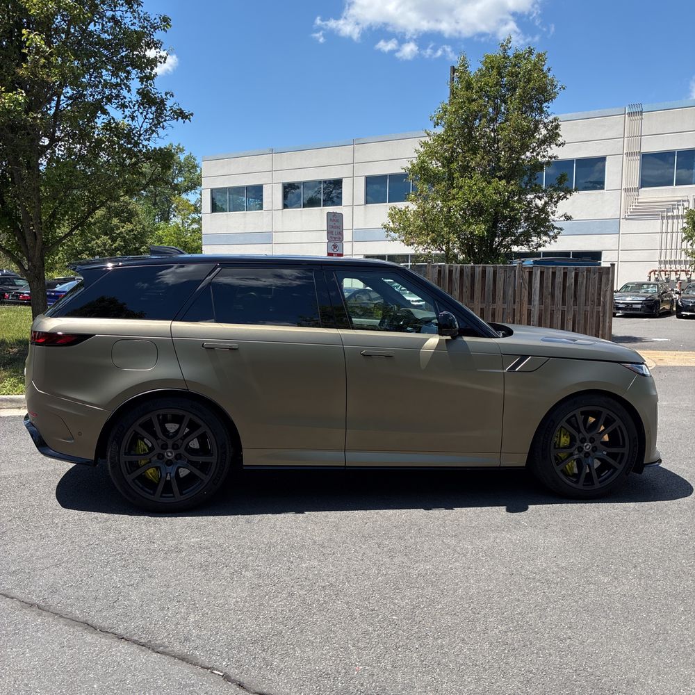 2024 Land Rover Range Rover Sport SV Edition One Carbon Bronze