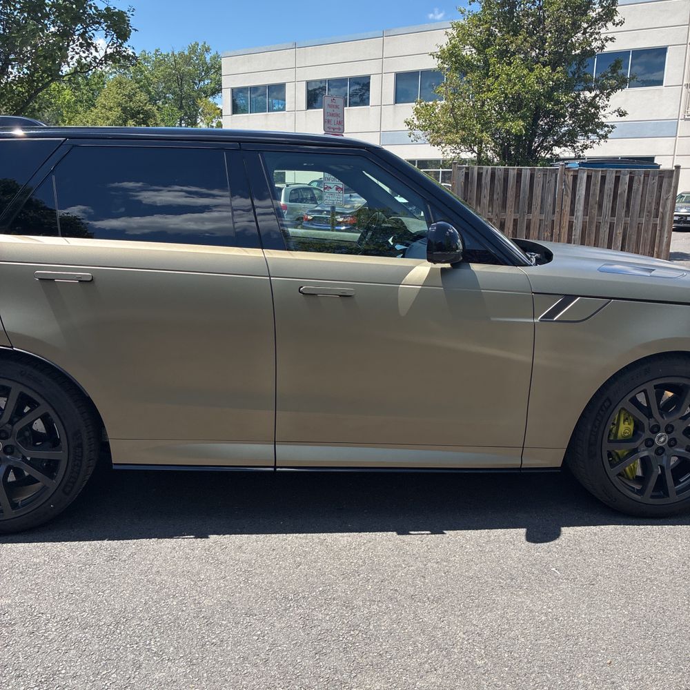 2024 Land Rover Range Rover Sport SV Edition One Carbon Bronze