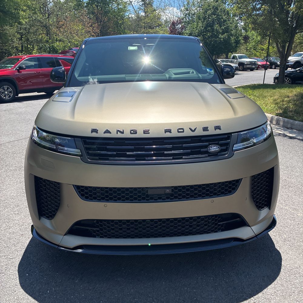2024 Land Rover Range Rover Sport SV Edition One Carbon Bronze