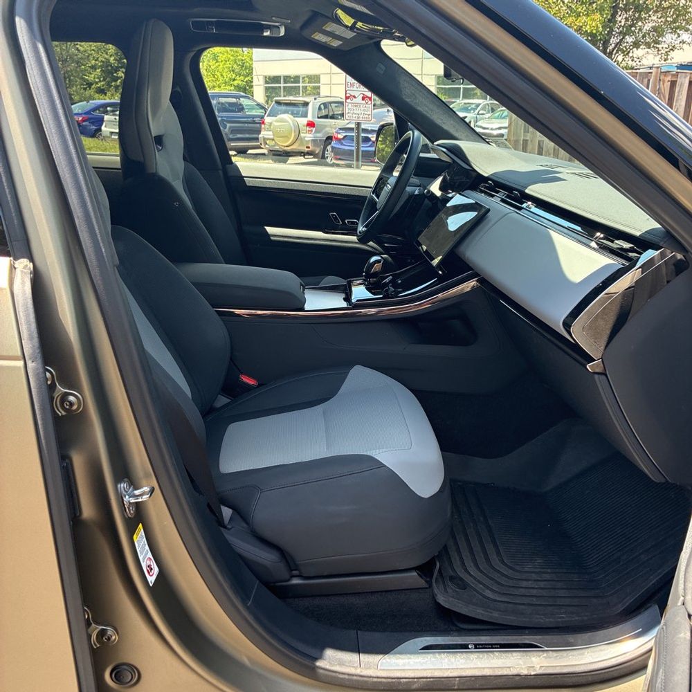 2024 Land Rover Range Rover Sport SV Edition One Carbon Bronze