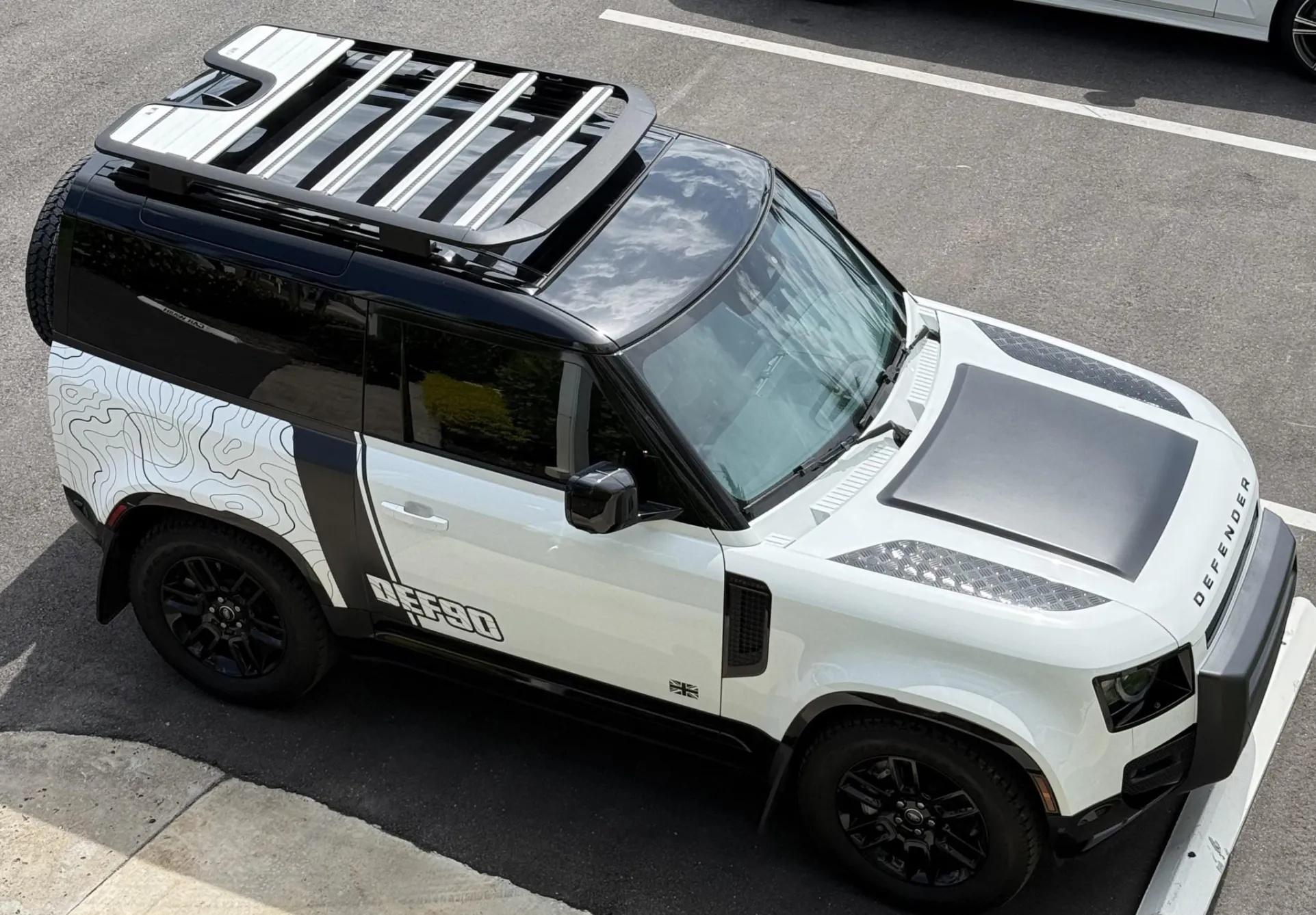 2023 Land Rover Defender 90 Trophy Edition