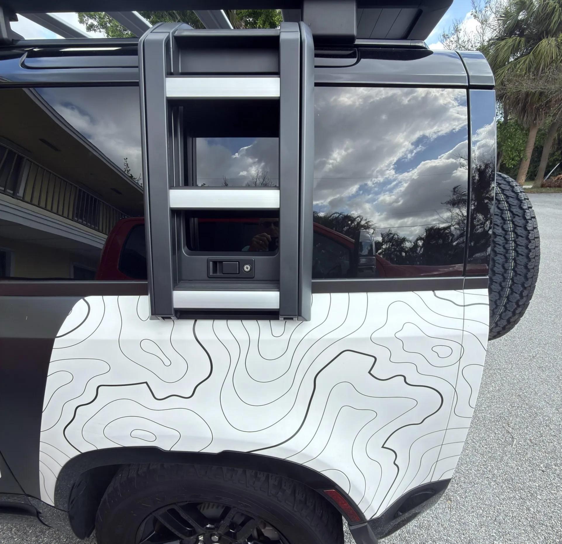 2023 Land Rover Defender 90 Trophy Edition