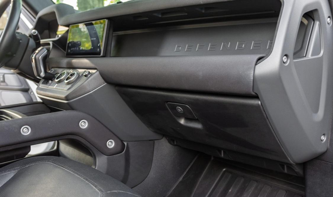 2023 Land Rover Defender 90 Trophy Edition
