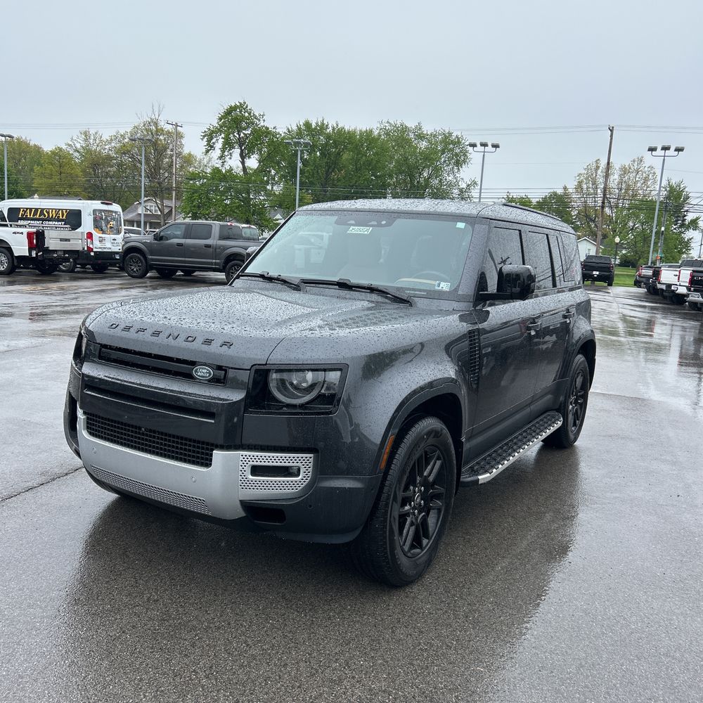 2025 Land Rover Defender 110 P300 S