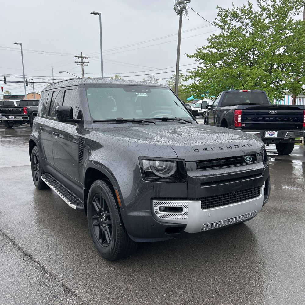 2025 Land Rover Defender 110 P300 S