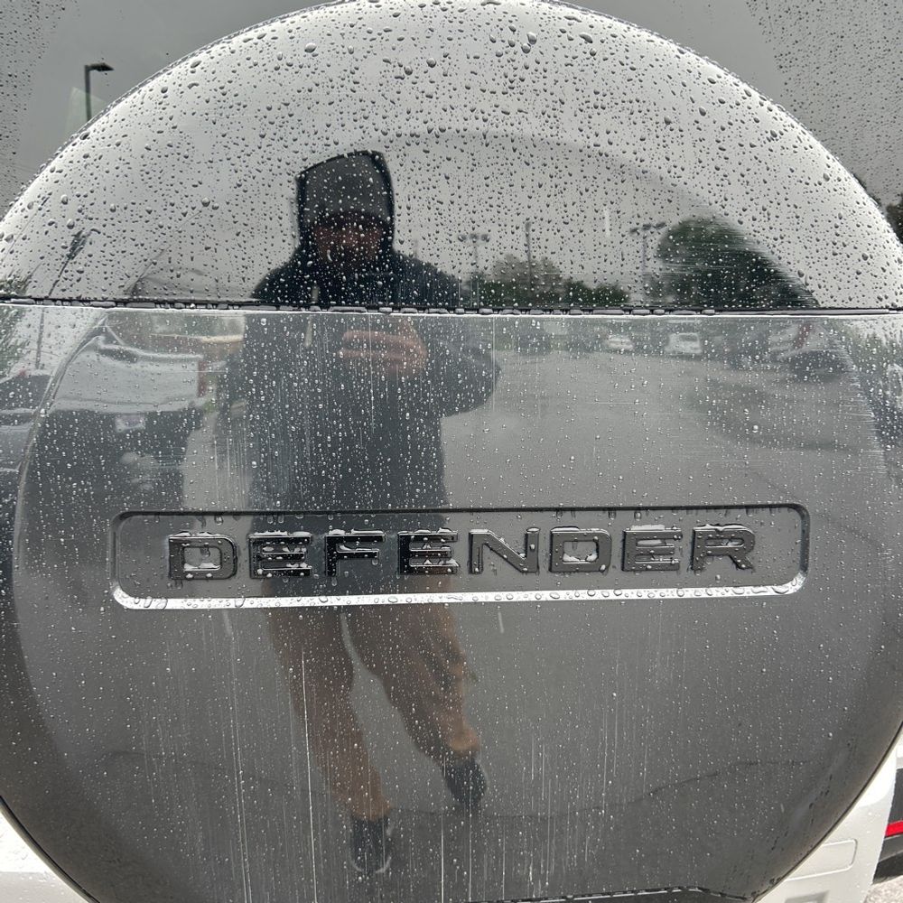 2025 Land Rover Defender 110 P300 S